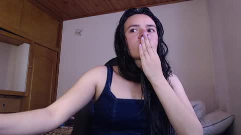 Snapshot of noreen_ chatting on 03.23.26 noreen_ online show from 03.23.26