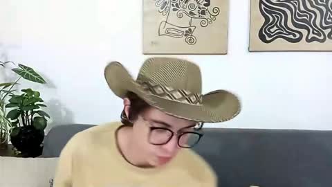 Norehg online show from 10.15.25