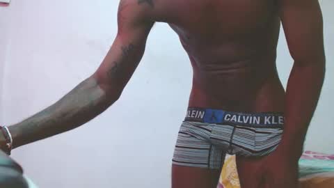 Snapshot of noreno9159 chatting on 11.21.25 noreno9159 online show from 11.21.25