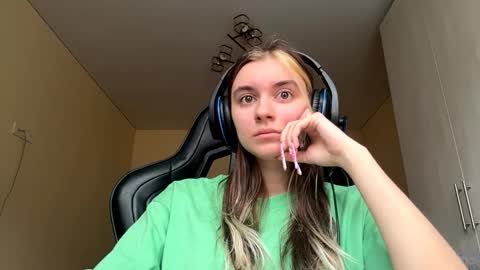 Elena online show from 03.16.26