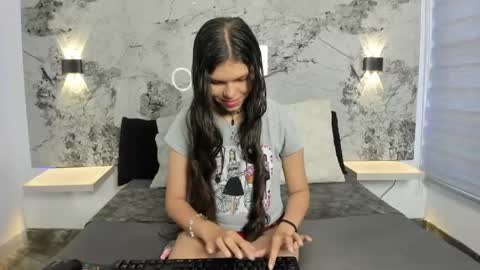 Snapshot of norki_ chatting on 05.14.26 Norki online show from 05.14.26