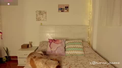 Norma Jeaane online show from 09.23.25