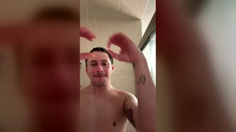 Snapshot of northofsouth_xxx chatting on 04.15.26 northofsouth_xxx online show from 04.15.26