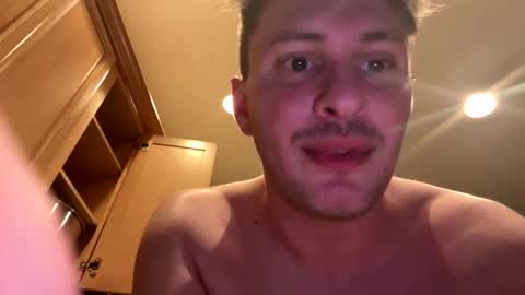 Snapshot of northofsouth_xxx chatting on 04.25.26 northofsouth_xxx online show from 04.25.26