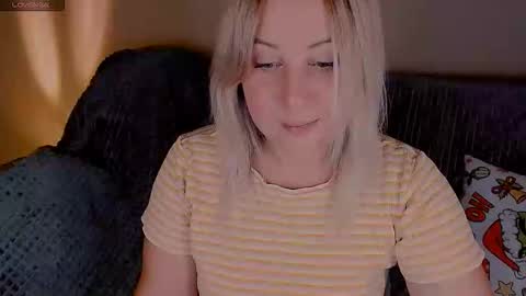 Snapshot of not_nakedcat chatting on 09.24.25 hi glad to chat online show from 09.24.25