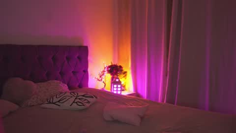 Tina online show from 02.13.25