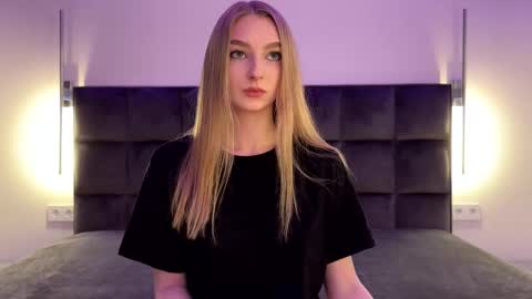 Goldie online show from 11.23.25