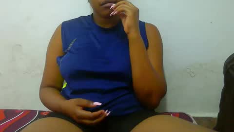 Snapshot of notoy1 chatting on 10.25.25 notoy1 online show from 10.25.25