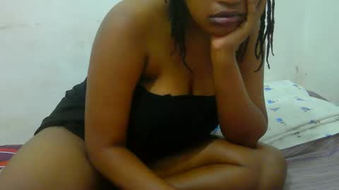 Snapshot of notoy1 chatting on 11.26.25 notoy1 online show from 11.26.25