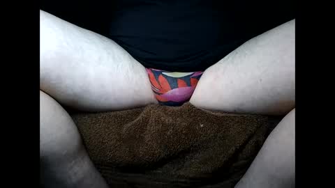 Snapshot of nottoobored chatting on 02.04.26 nottoobored online show from 02.04.26