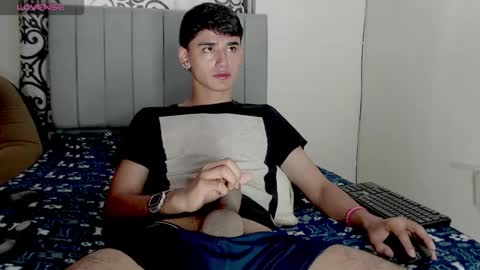 Snapshot of nova__19 chatting on 10.29.25 nova__19 online show from 10.29.25