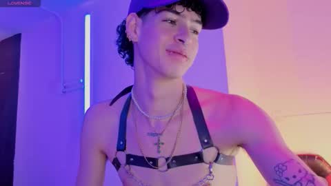 Nova Salvatore online show from 02.26.26