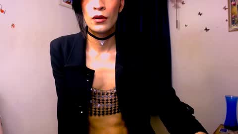 Snapshot of novanyx11 chatting on 02.17.25 Nova... online show from 02.17.25