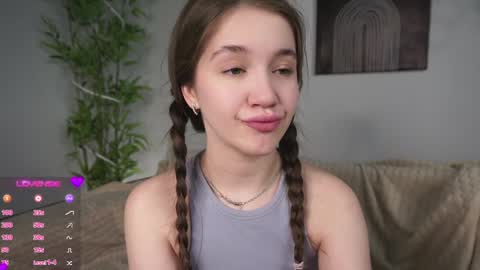 Dina online show from 12.04.24