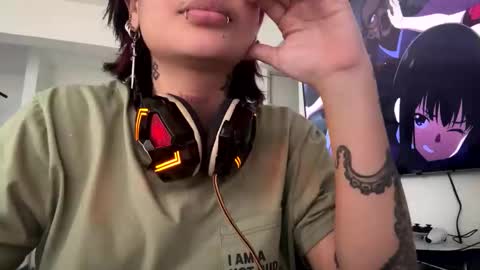 Snapshot of noxarcanee chatting on 02.09.25 Goth Darling online show from 02.09.25