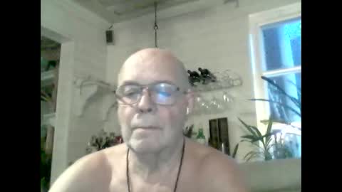 Haky online show from 12.21.24