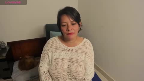 nuit_rose online show from 02.04.25