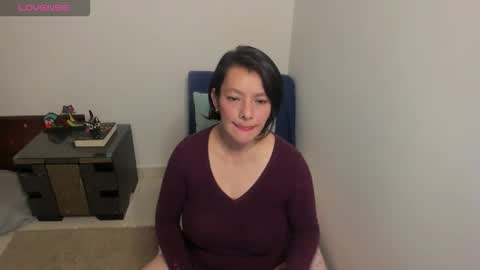 nuit_rose online show from 09.27.25