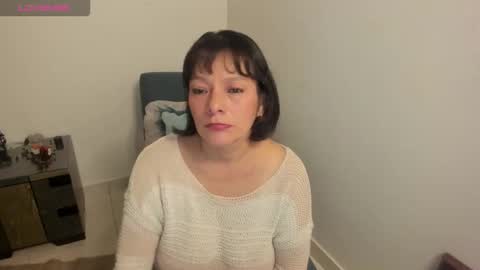 nuit_rose online show from 01.14.26