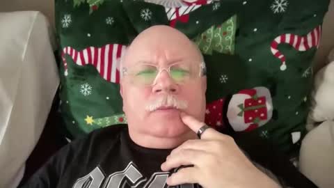 Snapshot of nukiss chatting on 03.01.26 nukiss online show from 03.01.26