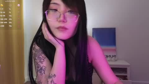 Snapshot of nullgirll chatting on 06.04.26 Erica online show from 06.04.26