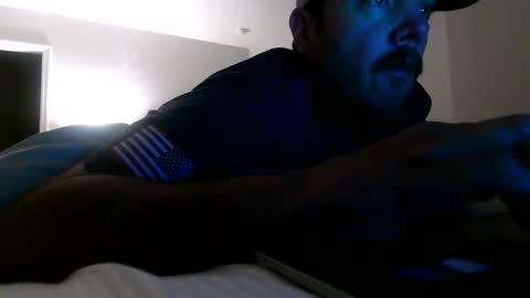 Snapshot of nuttincowboy727272 chatting on 04.19.26 nuttincowboy727272 online show from 04.19.26