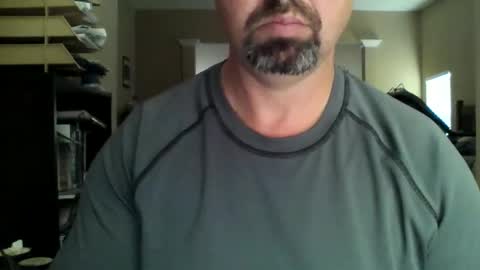 nvrenuff1979 online show from 03.01.26