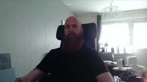 Snapshot of nxrthman chatting on 06.26.26 nxrthman online show from 06.26.26