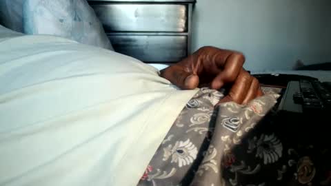 KN online show from 10.21.25