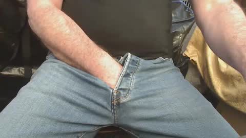 Snapshot of nyc1323 chatting on 10.03.25 nyc1323 online show from 10.03.25