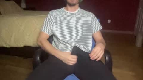 Snapshot of nyc2100 chatting on 02.10.25 Your HOTBF online show from 02.10.25