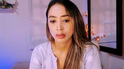 Nycole online show from 11.09.25