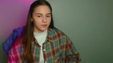 Snapshot of nykara chatting on 03.30.26 Nykara online show from 03.30.26