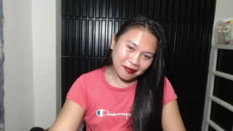Snapshot of nylecummer chatting on 07.14.26 nylecummer online show from 07.14.26