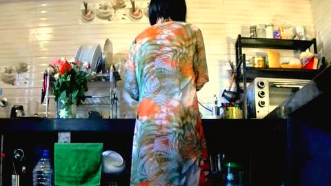 Snapshot of nylonseductress chatting on 11.17.25 Scarlett online show from 11.17.25