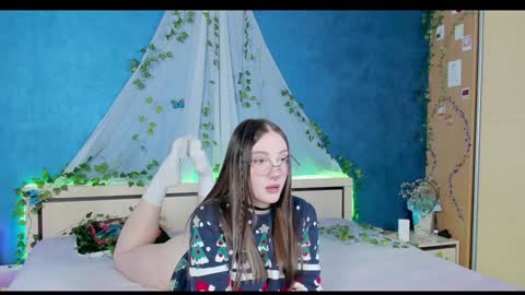 Snapshot of nymphalean chatting on 12.17.24 Kat online show from 12.17.24