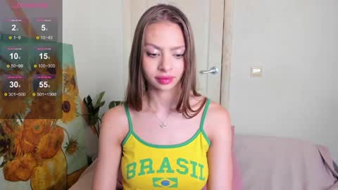 Snapshot of nymphobabee chatting on 06.01.26 crystal 3 online show from 06.01.26