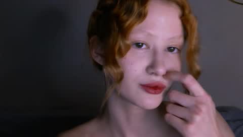 nyra_thira online show from 11.12.25