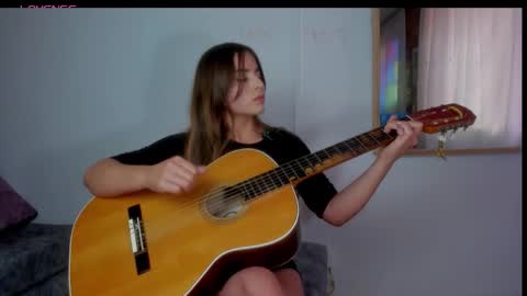 Laura nyu online show from 02.03.26