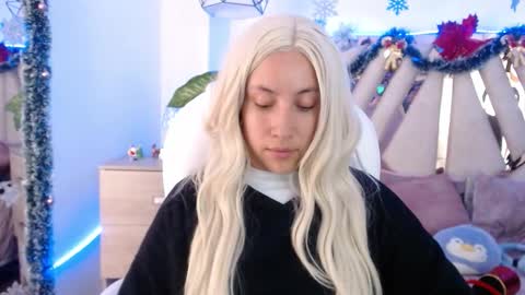 Alex   .    online show from 12.03.25