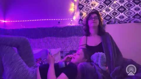 Snapshot of nyxcharondarkroom chatting on 01.10.26 Nyx and Charon online show from 01.10.26