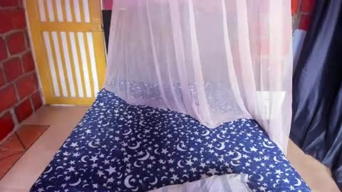 Scarlett online show from 04.05.26