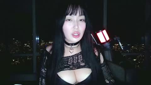 Snapshot of obeycarrienoona chatting on 06.05.26 Goddess Carrie online show from 06.05.26
