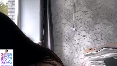 Snapshot of obsidian_glow chatting on 09.13.25 Amelia online show from 09.13.25