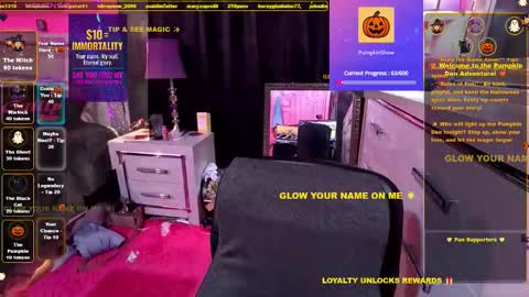 Snapshot of obsidian_stallion chatting on 10.26.25 Obsidian stallion online show from 10.26.25