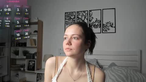 Snapshot of obsidiva chatting on 02.04.26 Elis online show from 02.04.26