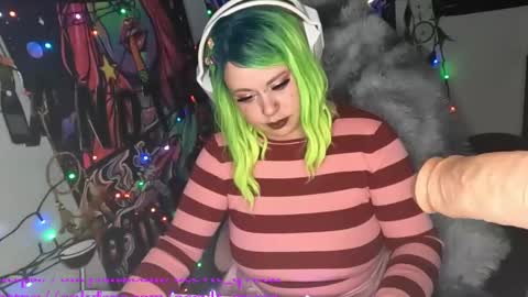 occvlt qveen online show from 01.11.25