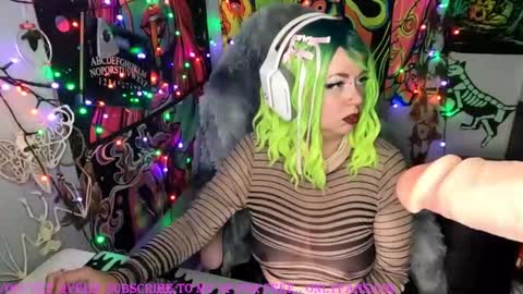 occvlt qveen online show from 09.20.25