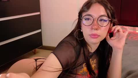 Snapshot of ocean_your_squirter chatting on 06.17.26 Your Ocean baby 3 online show from 06.17.26