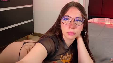 Snapshot of ocean_your_squirter chatting on 07.22.26 Your Ocean baby 3 online show from 07.22.26